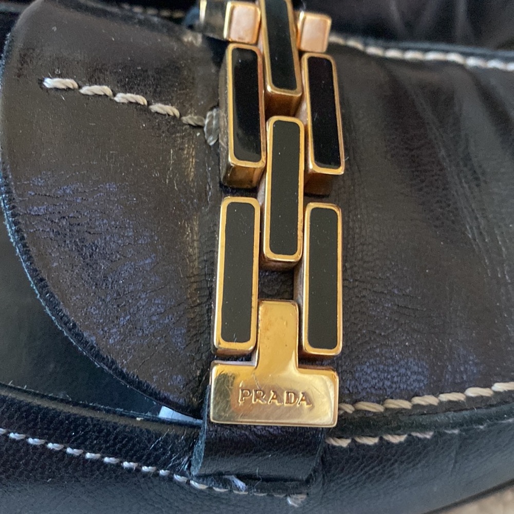 Authentic Prada loafers - Picture 3 of 7